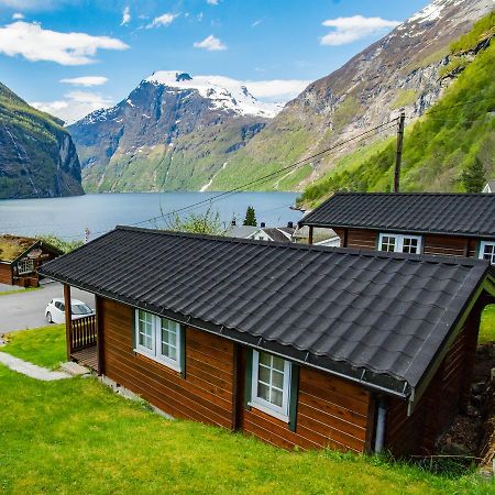 Grande Hytteutleige Og Camping Geiranger Kültér fotó