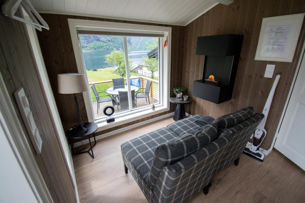 Grande Hytteutleige Og Camping Geiranger Kültér fotó