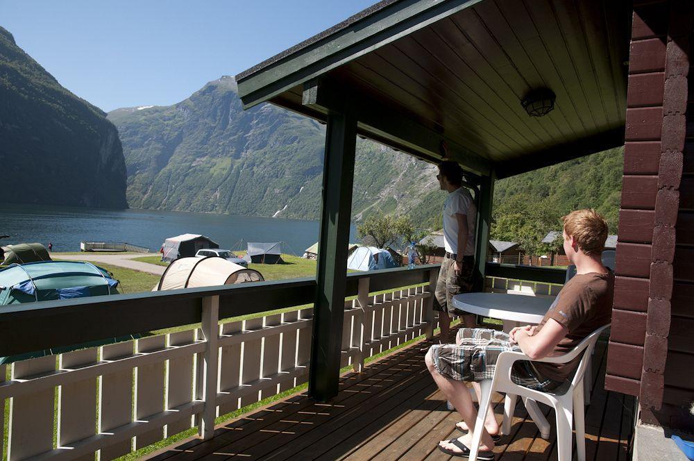 Grande Hytteutleige Og Camping Geiranger Kültér fotó