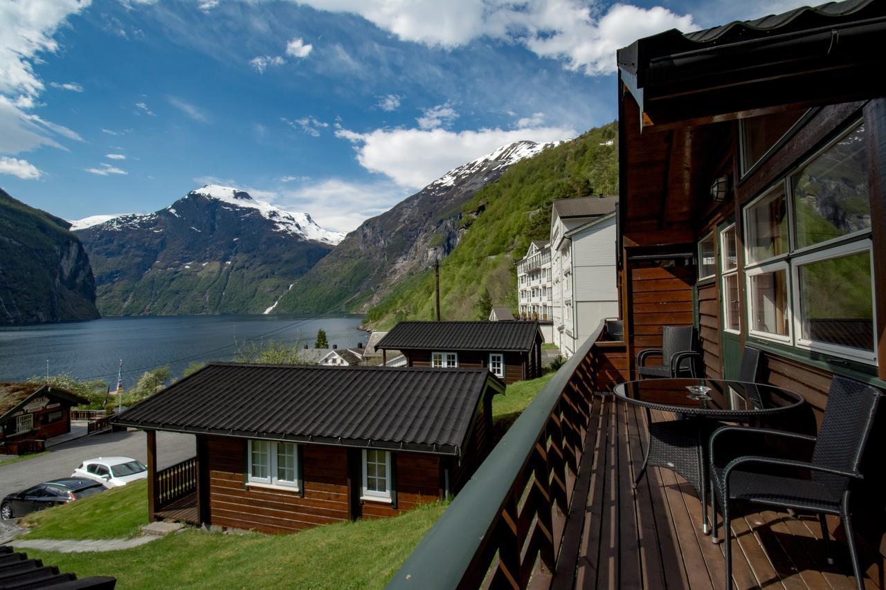 Grande Hytteutleige Og Camping Geiranger Kültér fotó