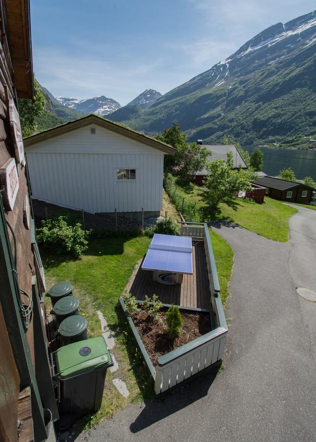 Grande Hytteutleige Og Camping Geiranger Kültér fotó