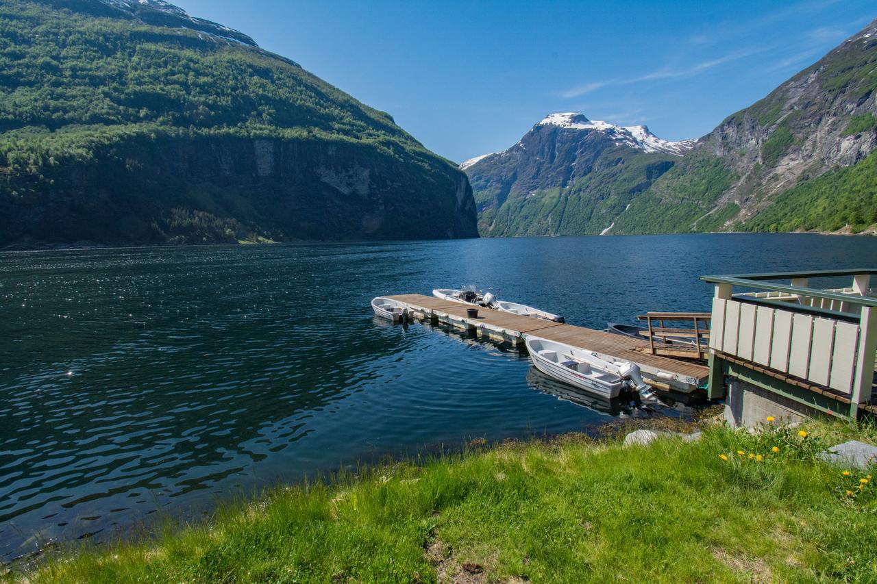 Grande Hytteutleige Og Camping Geiranger Kültér fotó