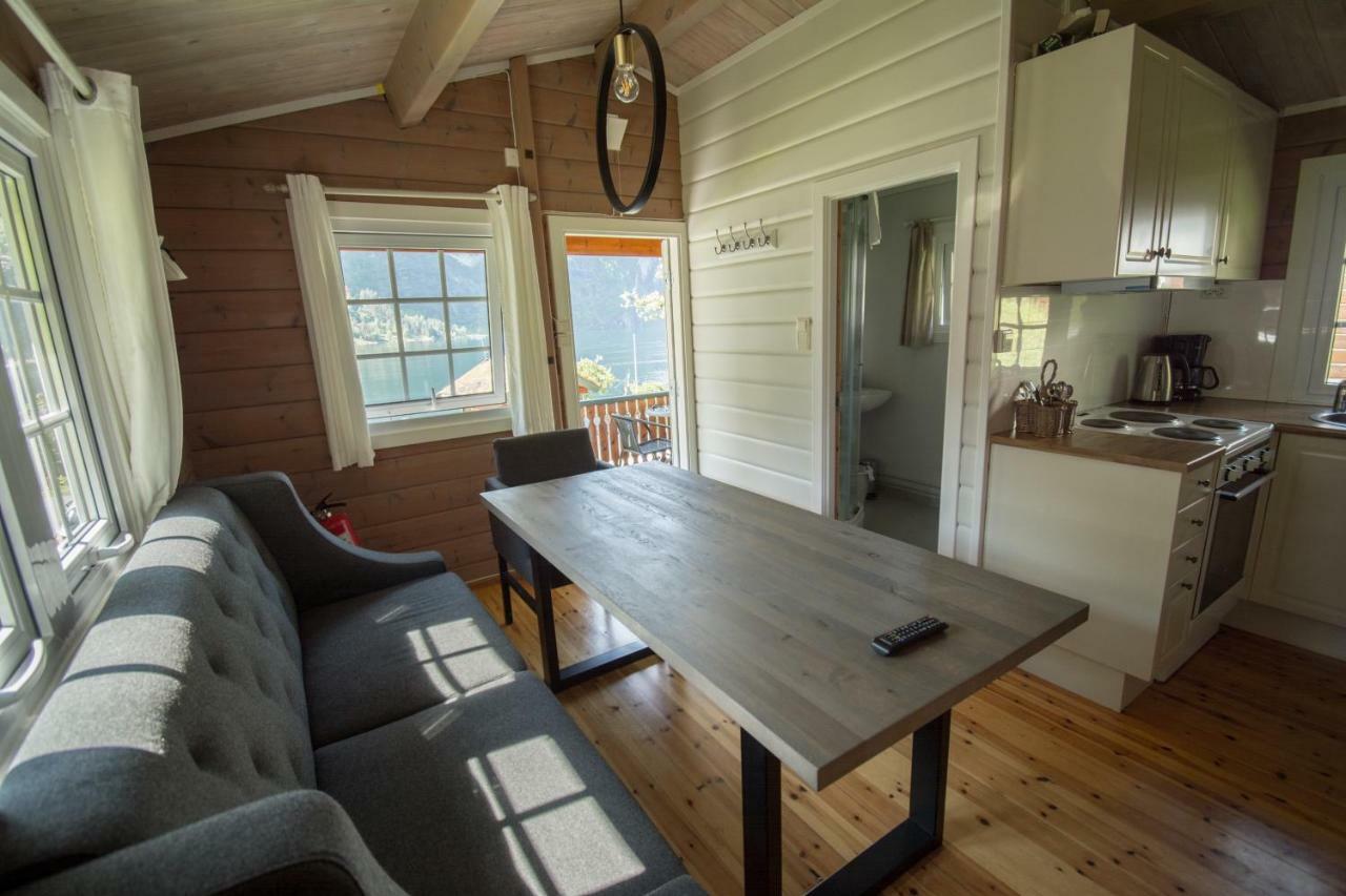 Grande Hytteutleige Og Camping Geiranger Kültér fotó